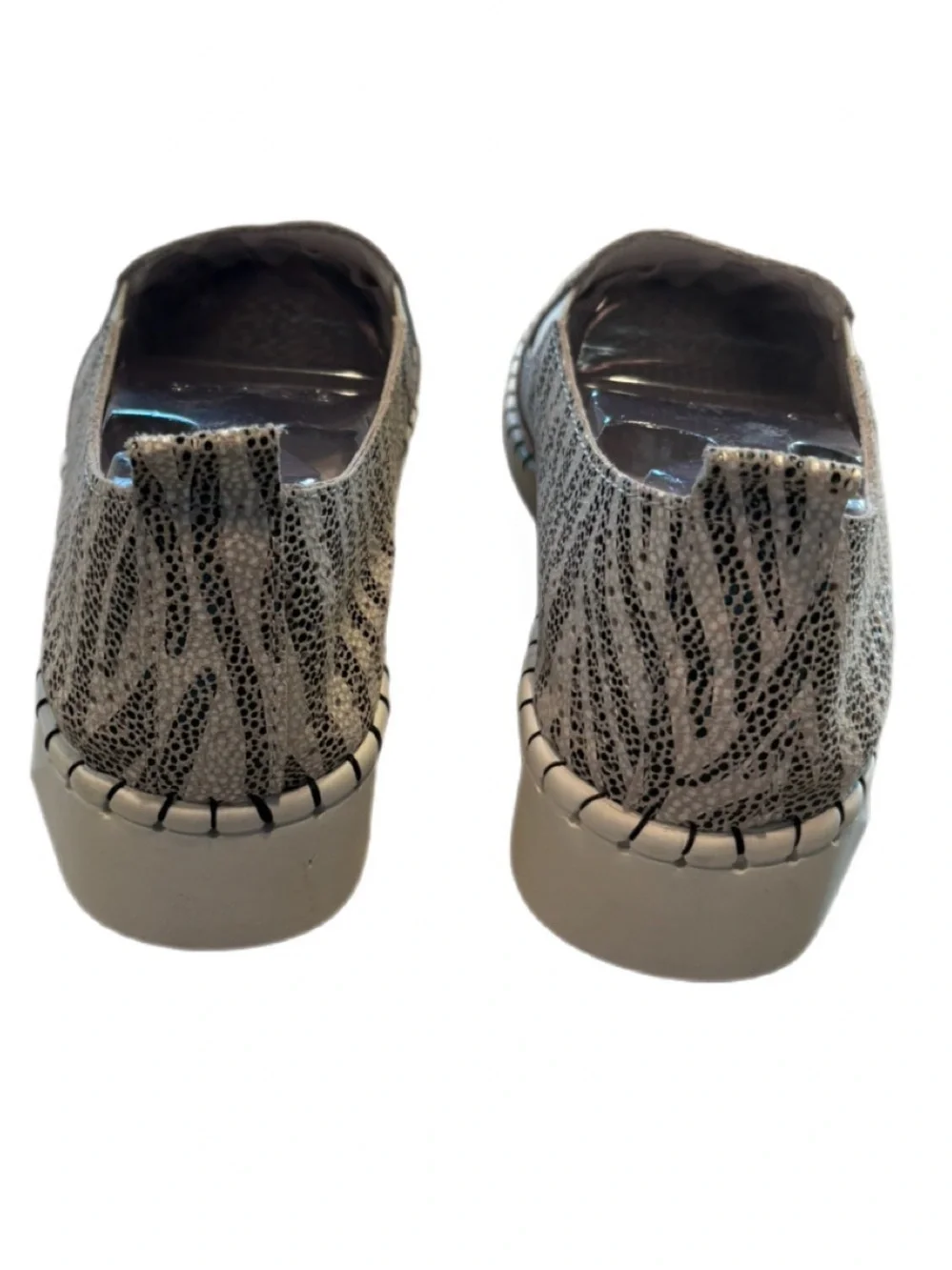 Bernie Mev TW Slip-On Sneakers Zebra Python Print EU 38 US 7.5-8 NWT